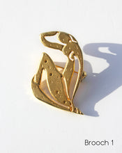 Load image into Gallery viewer, Blue Nudes BROOCHES